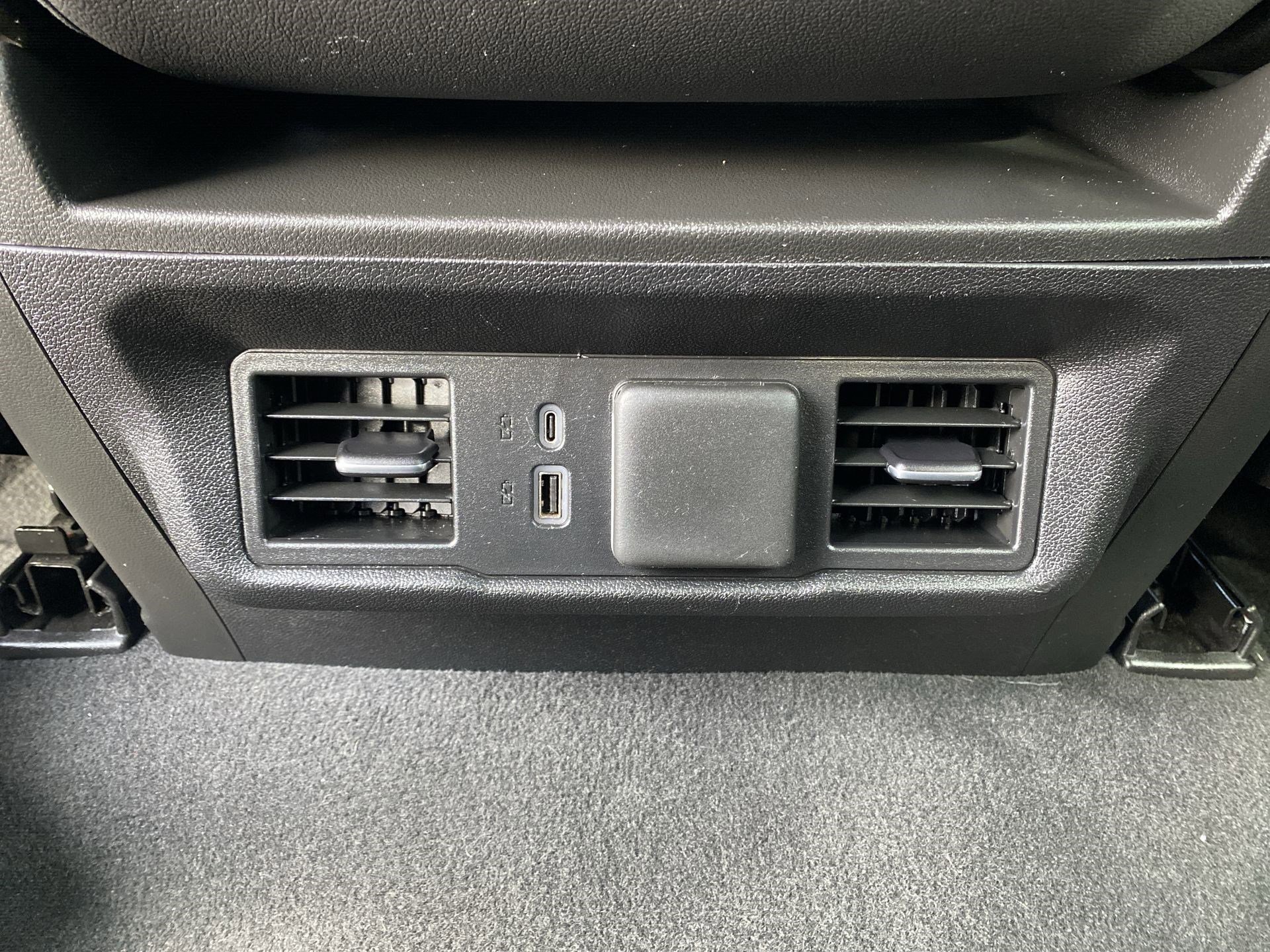 Used 2024 GMC Sierra 1500 SLT image 24