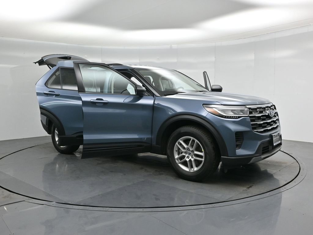New 2026 Ford Explorer Active image 33