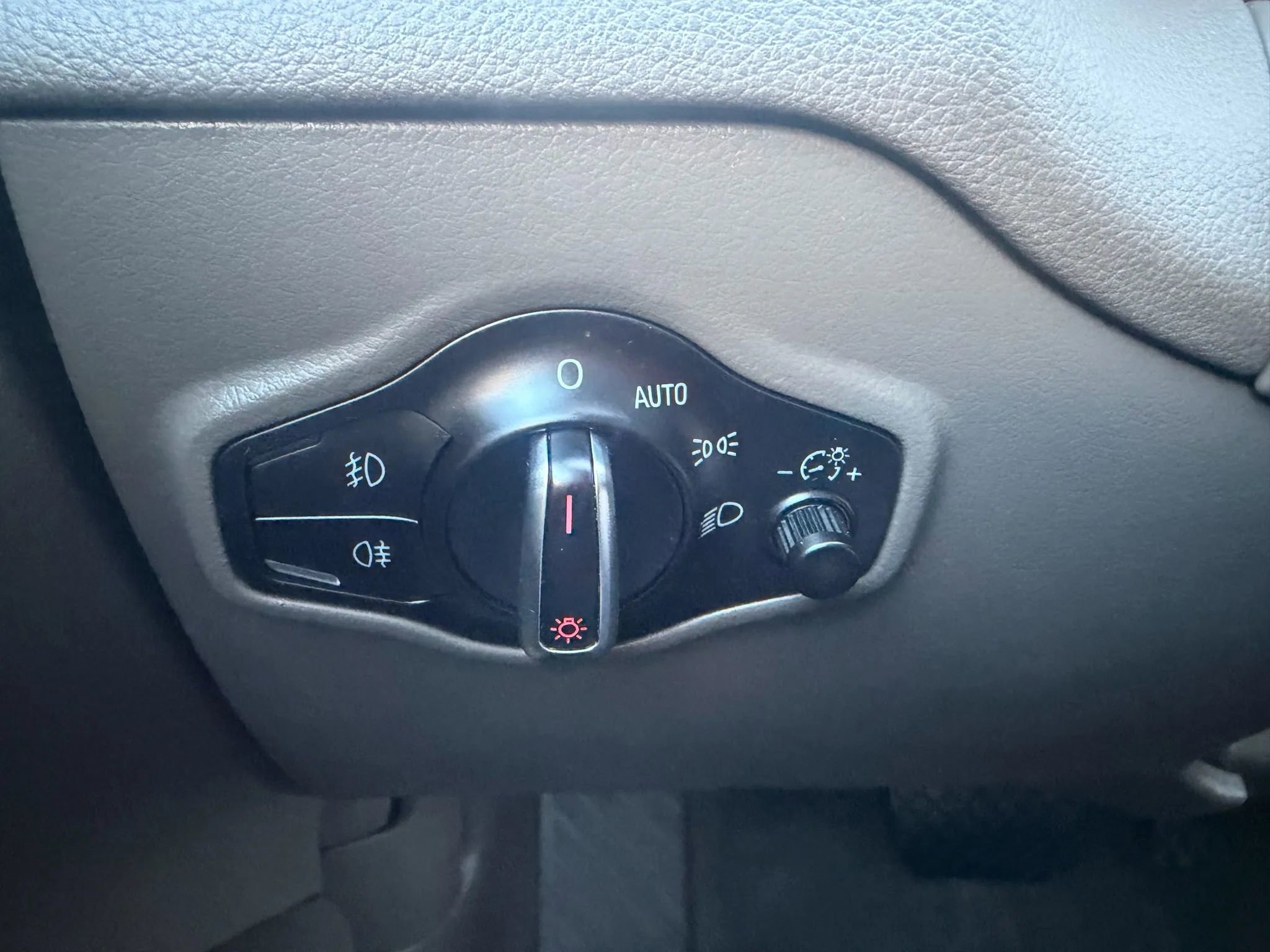 Used 2016 Audi Q5 3.0T Prestige w/ Prestige Package image 25