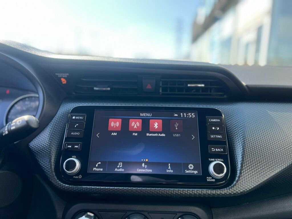 Used 2024 Nissan Kicks SV image 26