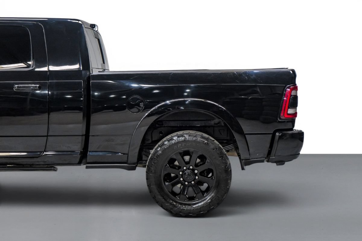 Used 2022 RAM 3500 Laramie AWD/4WD image 11