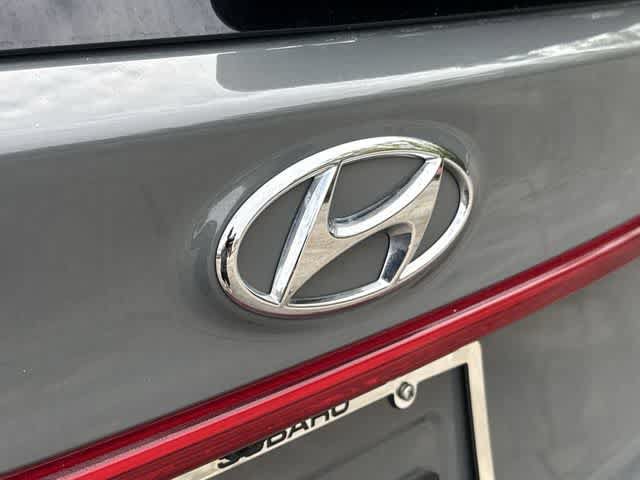 Used 2023 Hyundai Santa Fe Limited AWD/4WD image 11
