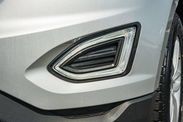Used 2017 Ford Edge SEL AWD/4WD image 14