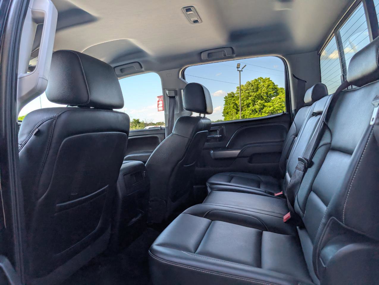 Used 2015 Chevrolet Silverado 2500 LTZ w/ LTZ Plus Package AWD/4WD image 13