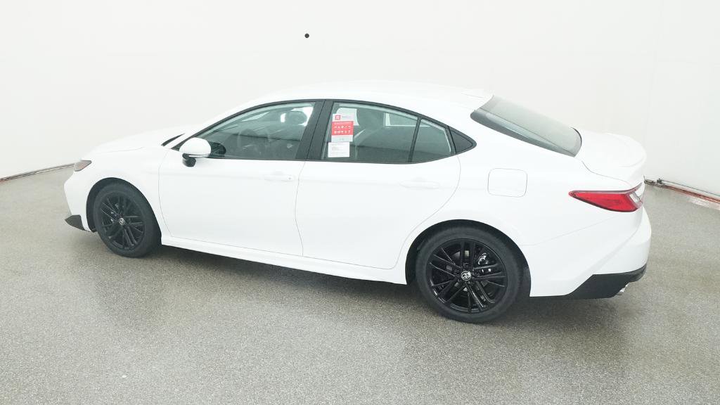 New 2026 Toyota Camry SE image 4