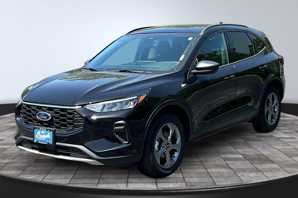 New 2025 Ford Escape ST-Line w/ Tech Pack #1 AWD/4WD image 2