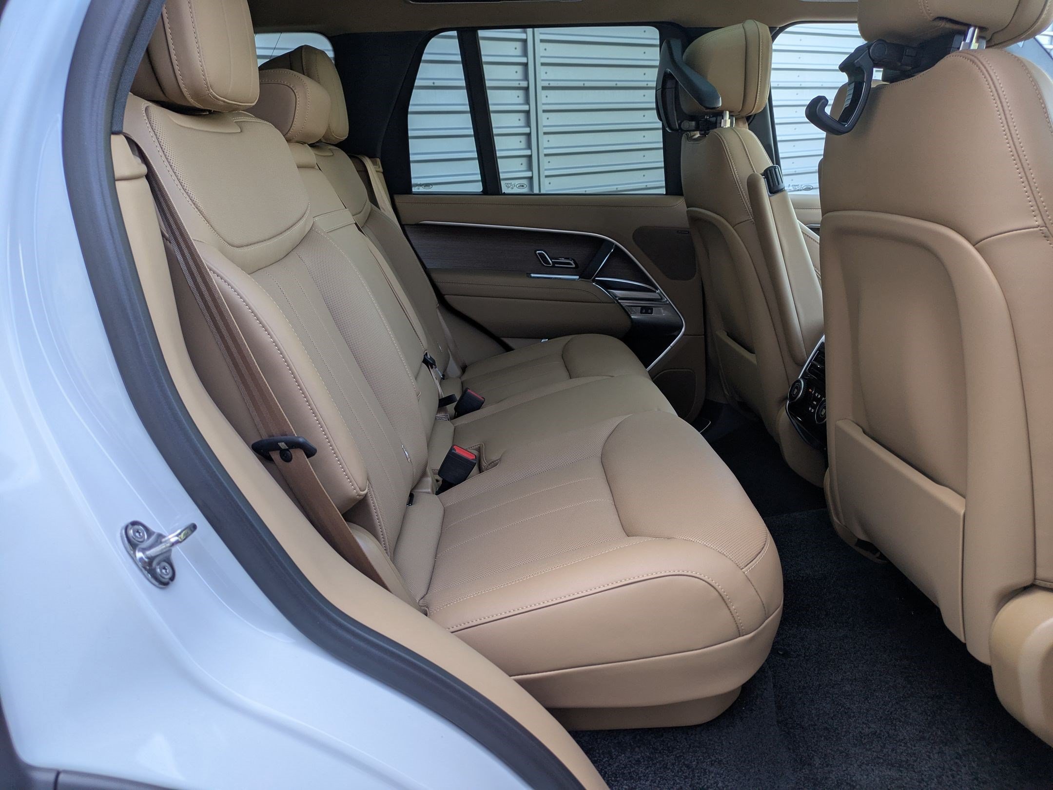 New 2026 Land Rover Range Rover SE AWD/4WD image 31