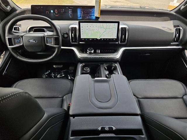 New 2027 Ford Expedition Platinum w/ Stealth Appearance Package AWD/4WD image 20