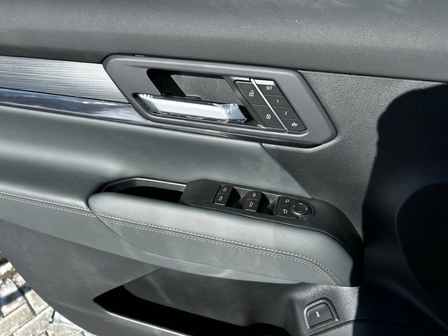 New 2026 GMC Terrain AT4 w/ Convenience Package III image 11