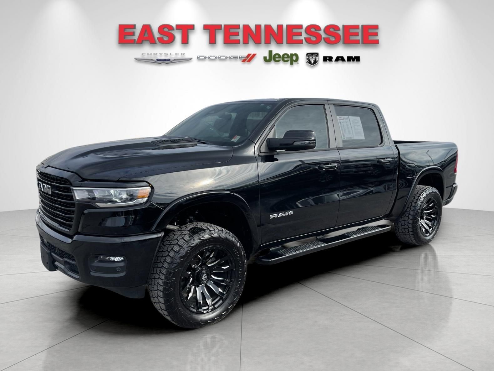 Used 2025 RAM 1500 Laramie w/ Sport Appearance Package image 7