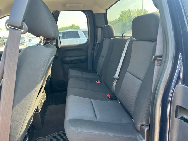 Used 2010 Chevrolet Silverado 1500 LT w/ Power Pack Plus AWD/4WD image 17