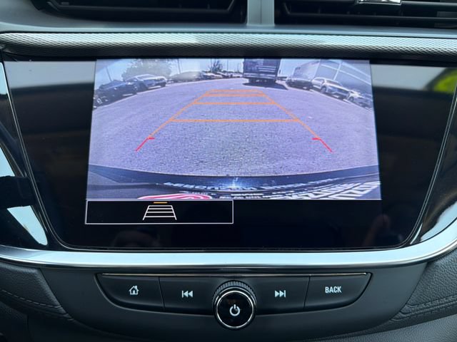 Used 2023 Buick Encore GX Select w/ Sport Touring Package FWD image 13
