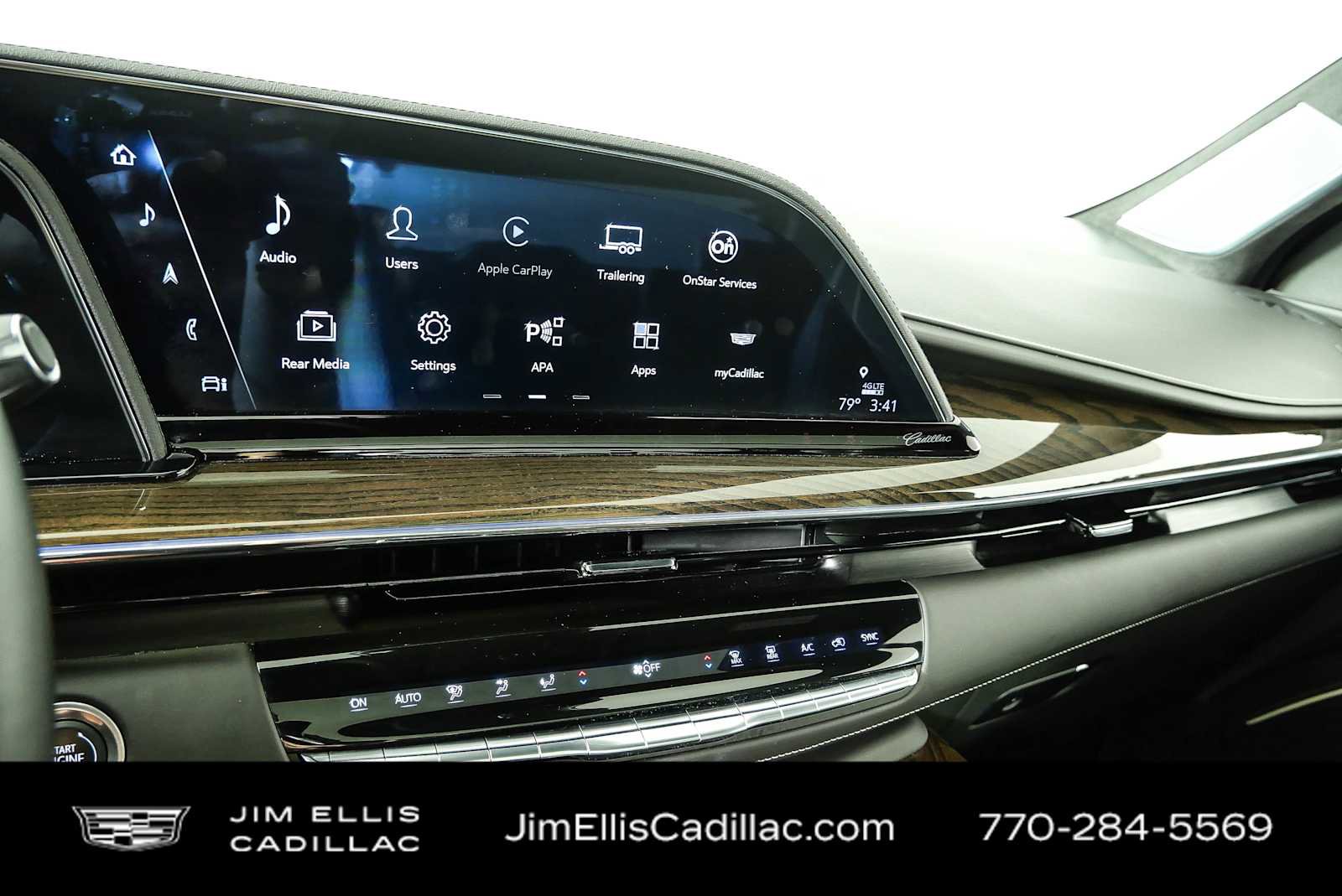 Used 2024 Cadillac Escalade Sport Platinum w/ LPO, ONYX Package AWD/4WD image 13