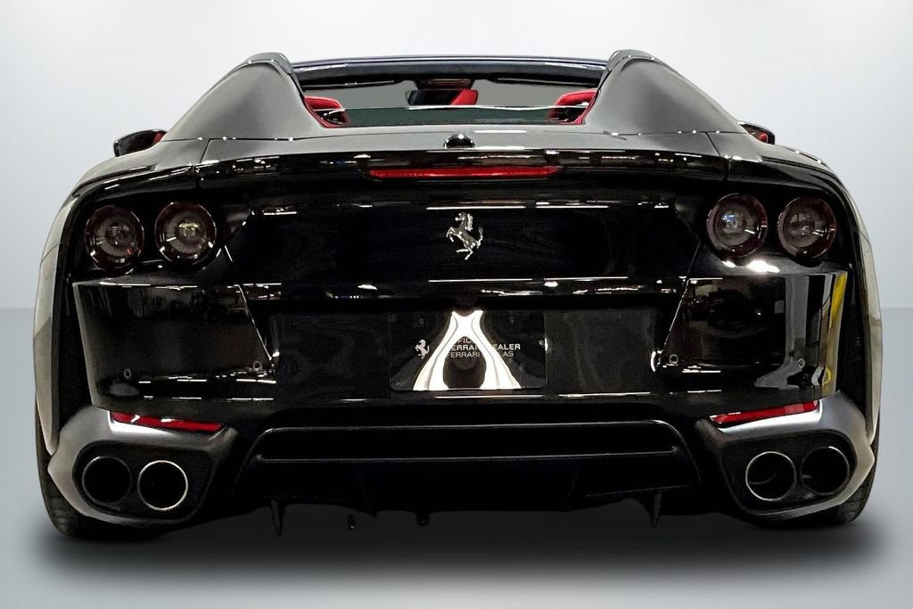 Used 2023 Ferrari 812 GTS RWD image 6