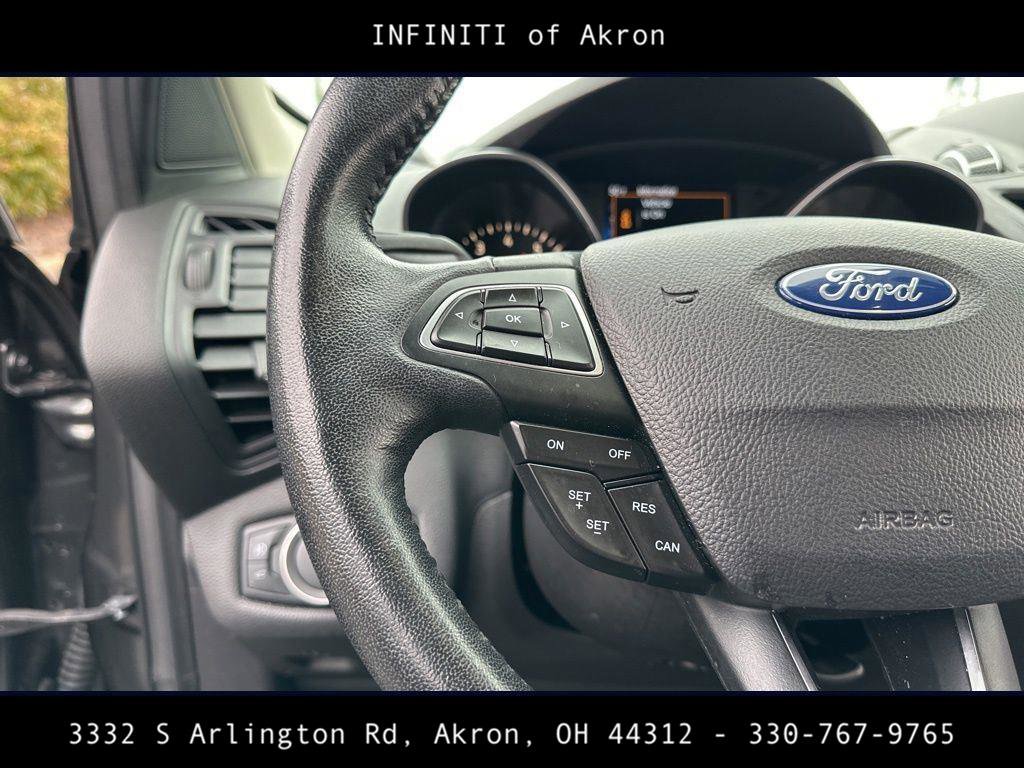 Used 2019 Ford Escape SEL image 45