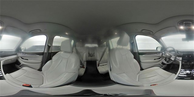 Used 2022 Jeep Grand Cherokee L Overland w/ Advanced Protech Group III image 29