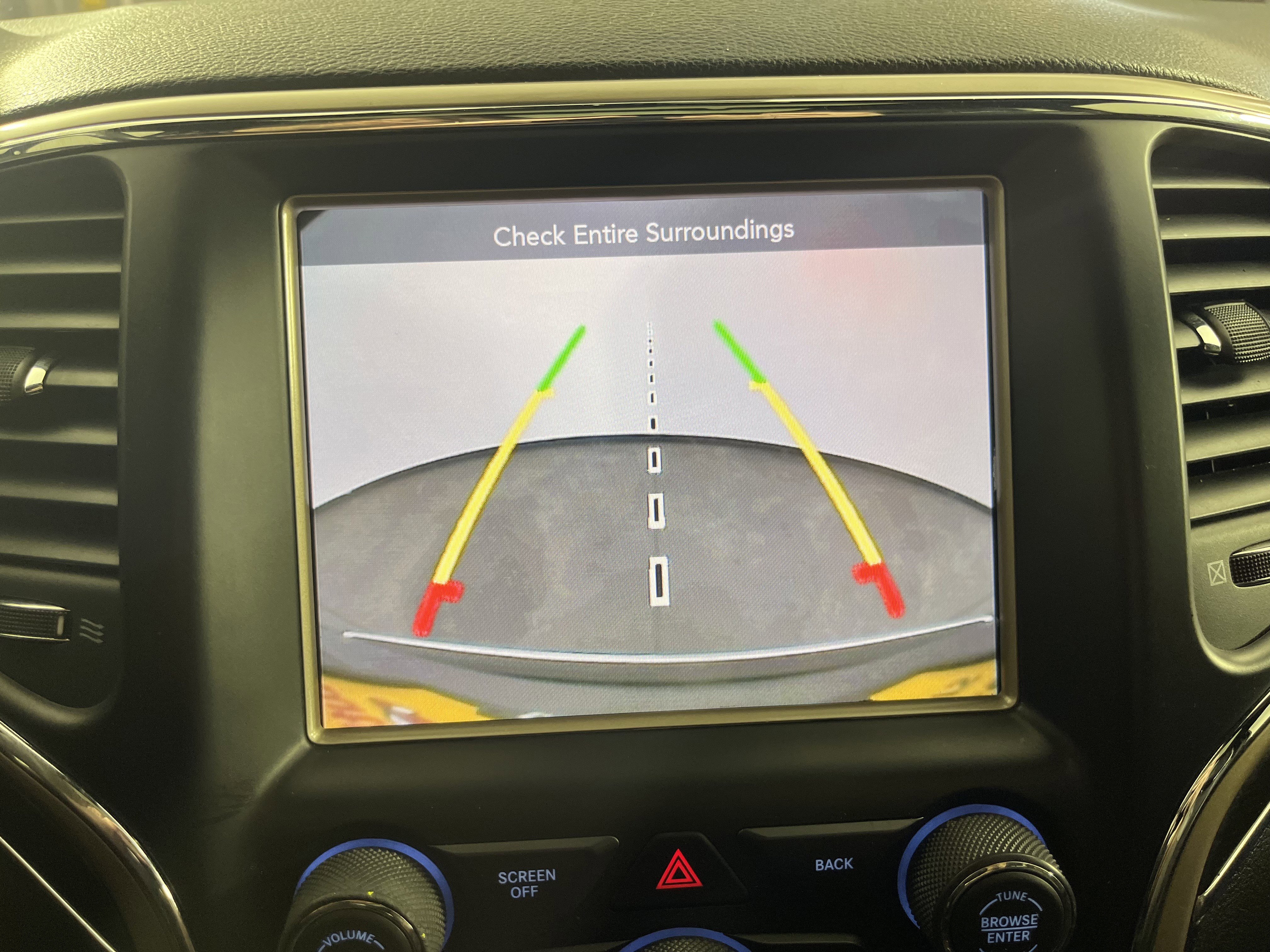 Used 2014 Jeep Grand Cherokee Limited w/ Luxury Group II image 29