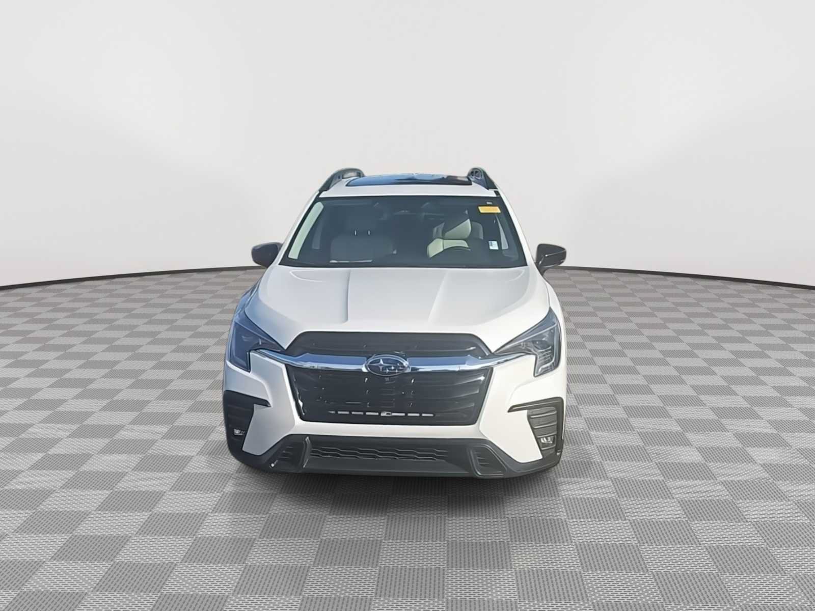 Used 2024 Subaru Ascent Limited w/ Technology Package AWD/4WD image 3