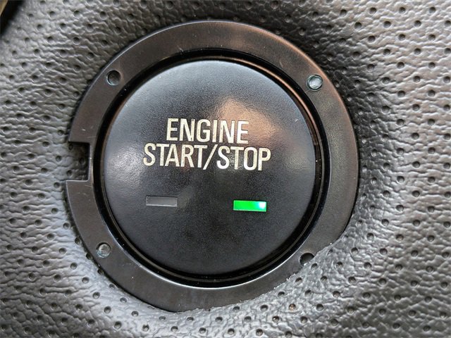 Used 2018 Cadillac XT5 Luxury w/ Driver Awareness Package image 35