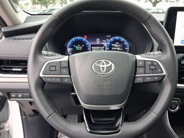 Used 2026 Toyota Grand Highlander AWD image 15
