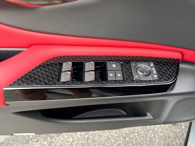 Used 2025 Lexus ES 350 F Sport w/ Accessory Package (Z2) FWD image 9