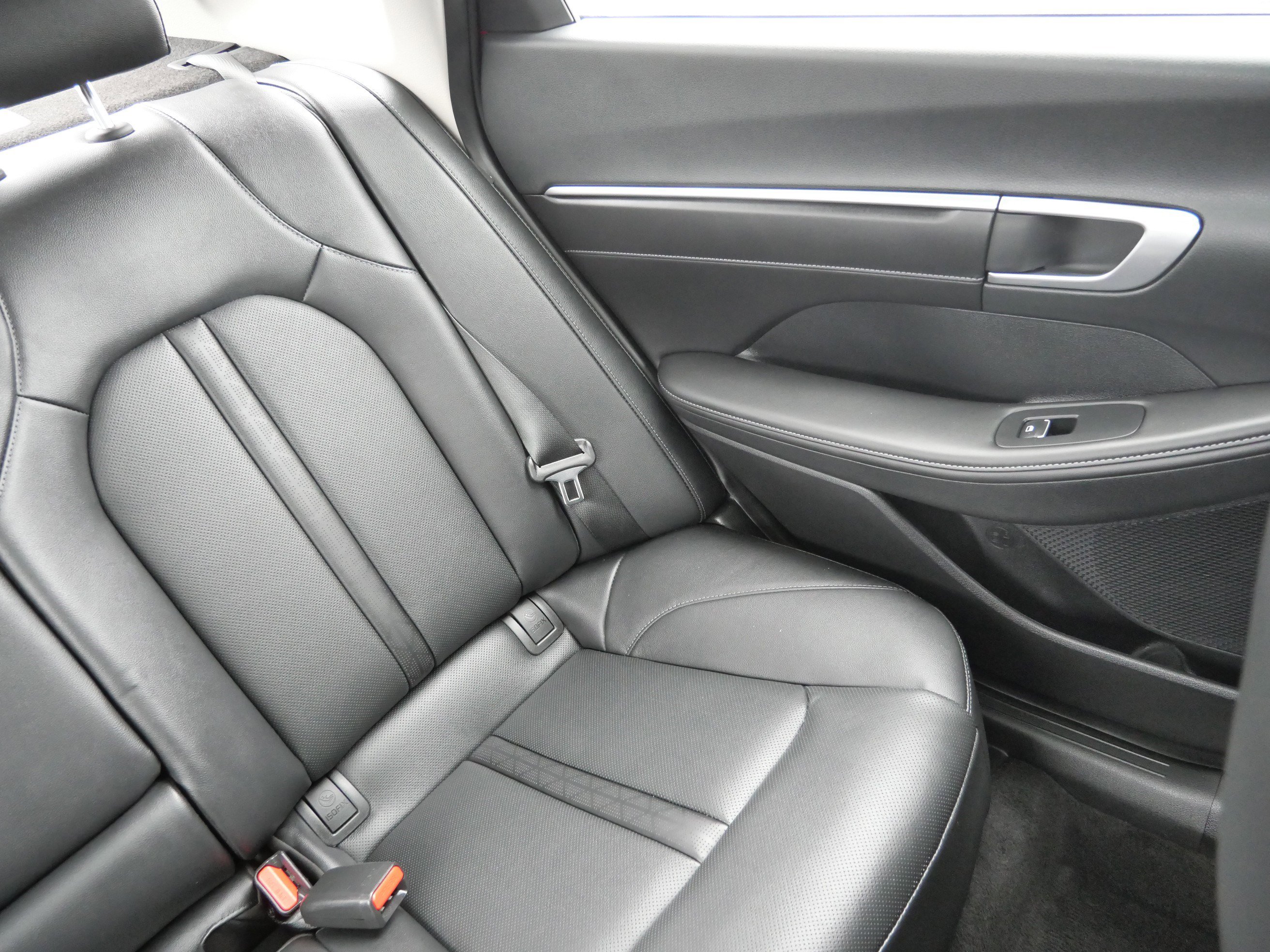 Used 2023 Hyundai Sonata Limited image 14