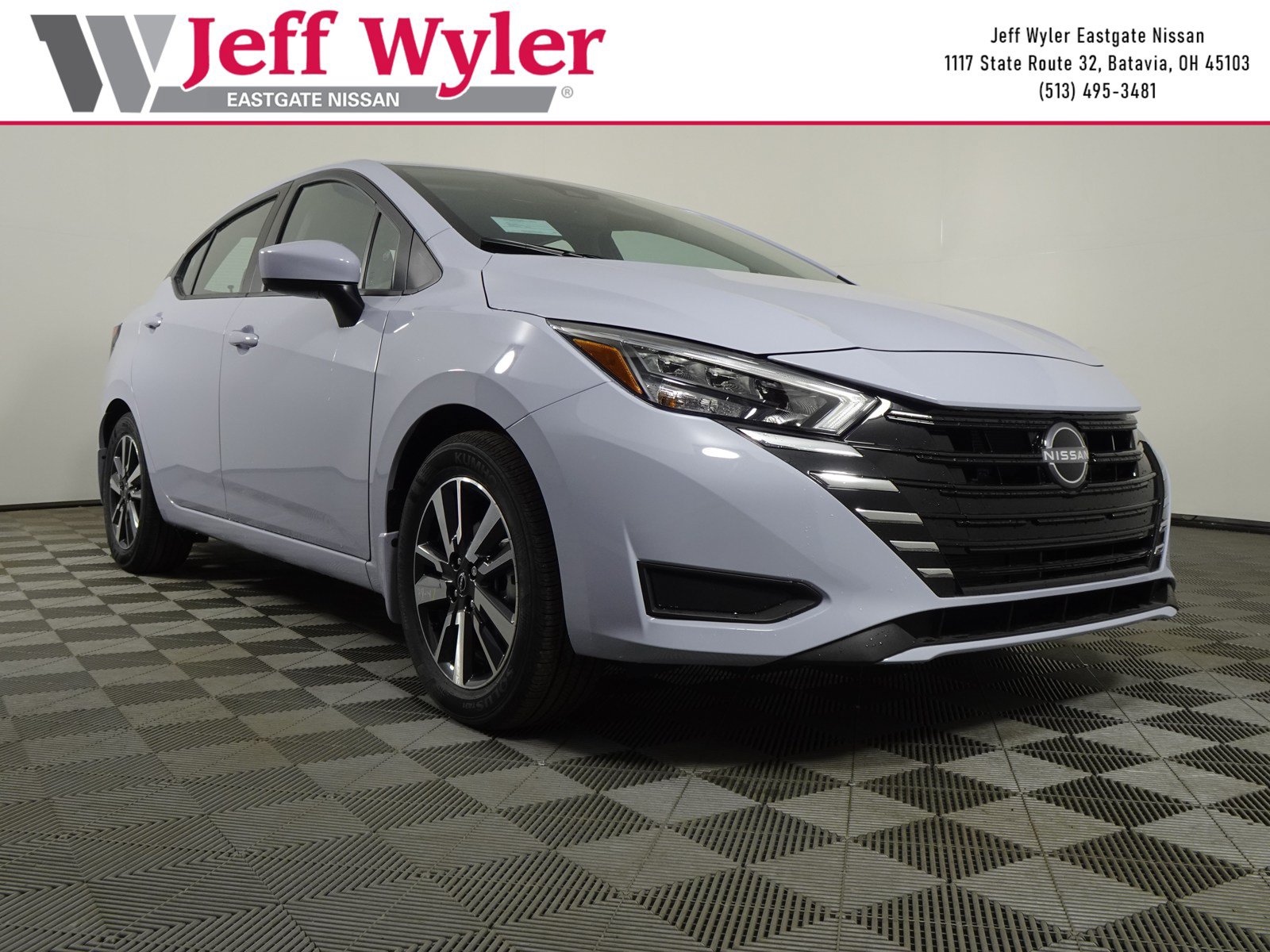 New 2025 Nissan Versa SV w/ Trunk Package FWD image 1