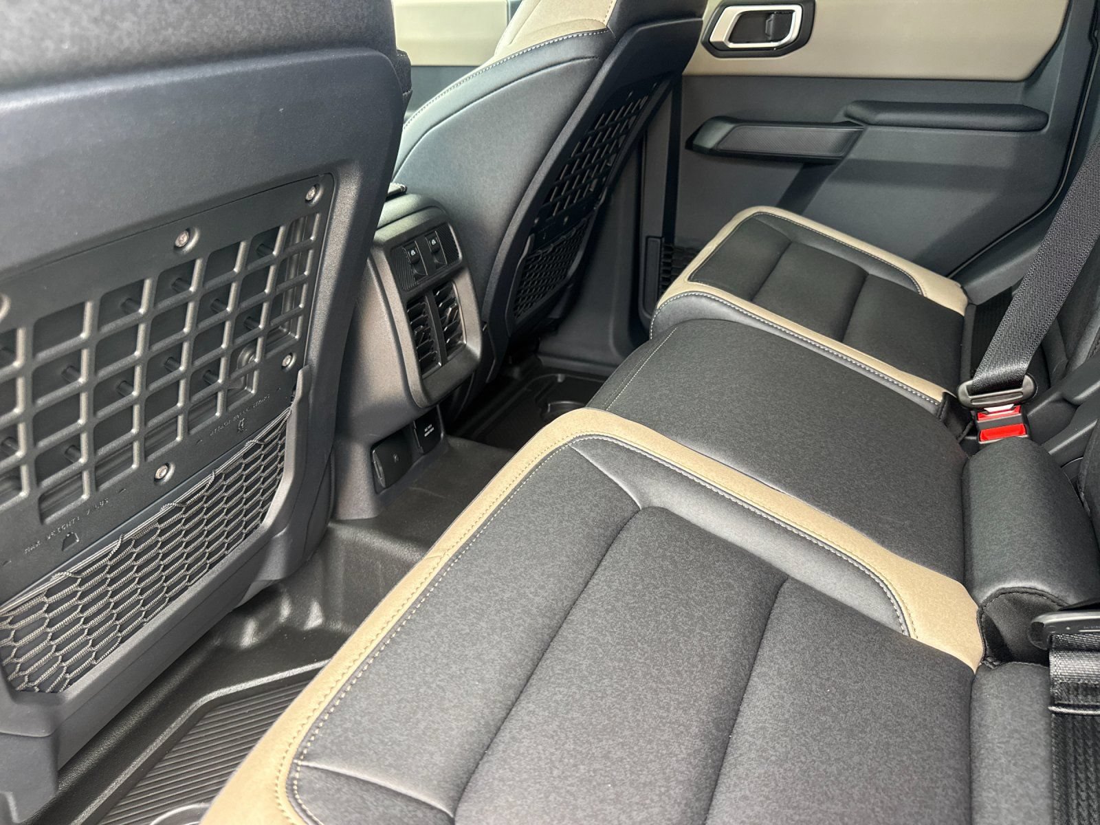 New 2026 Ford Bronco Big Bend w/ Black Diamond Package AWD/4WD image 13