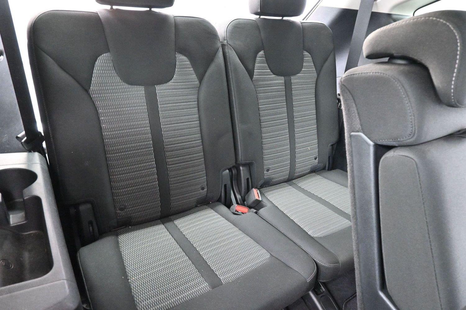 Used 2022 Kia Sorento LX FWD image 29