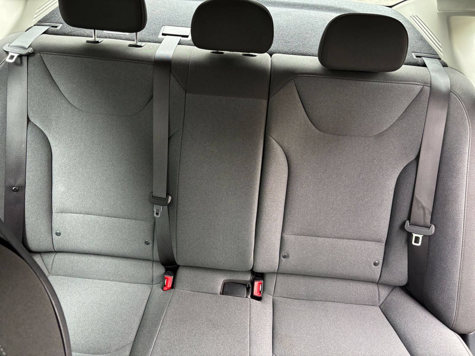 Used 2025 Kia K4 FWD image 33