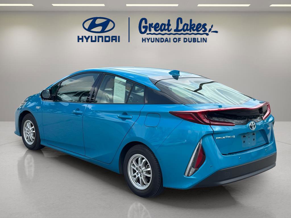 Used 2020 Toyota Prius Prime Limited image 3