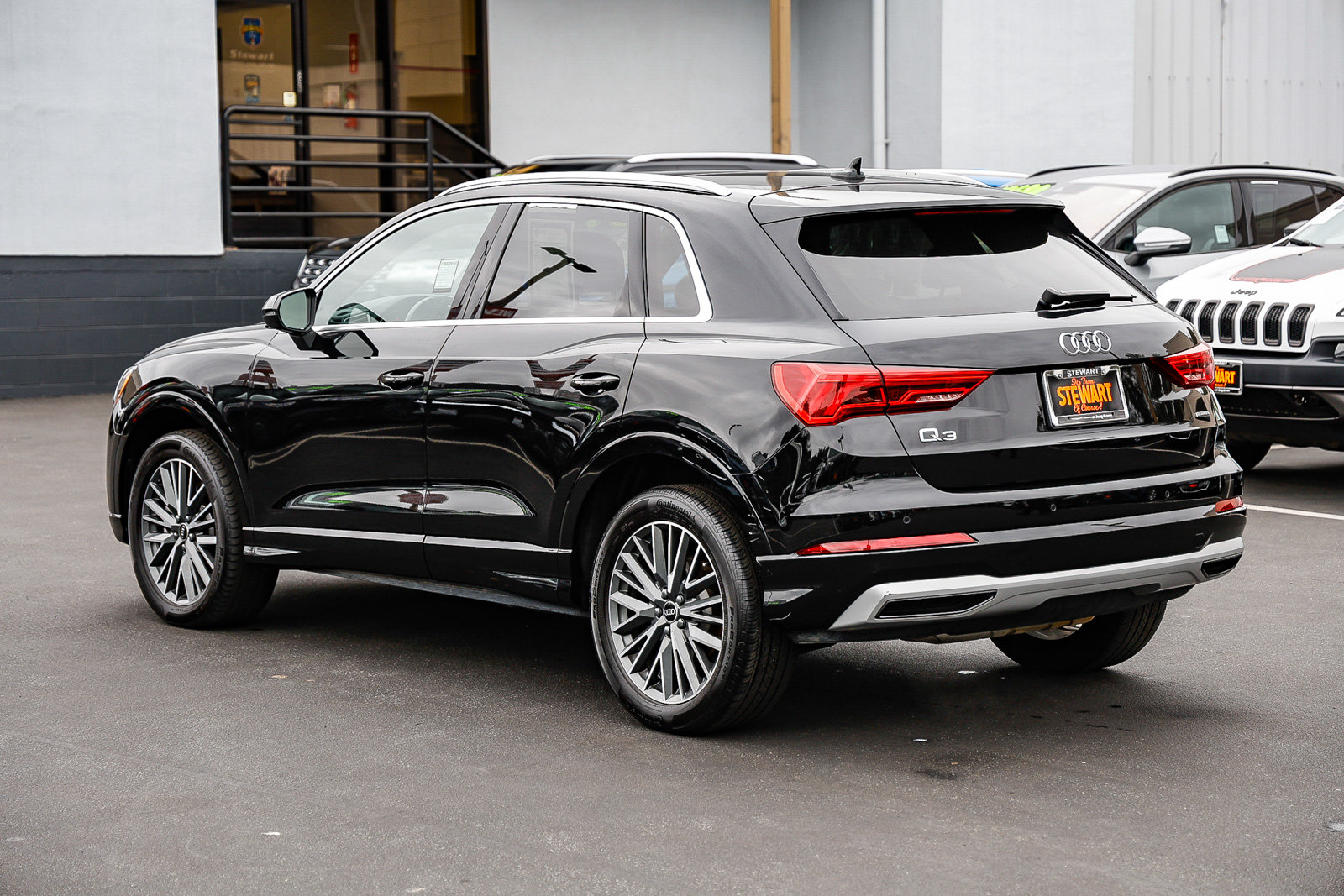 Used 2022 Audi Q3 2.0T Premium AWD/4WD image 15