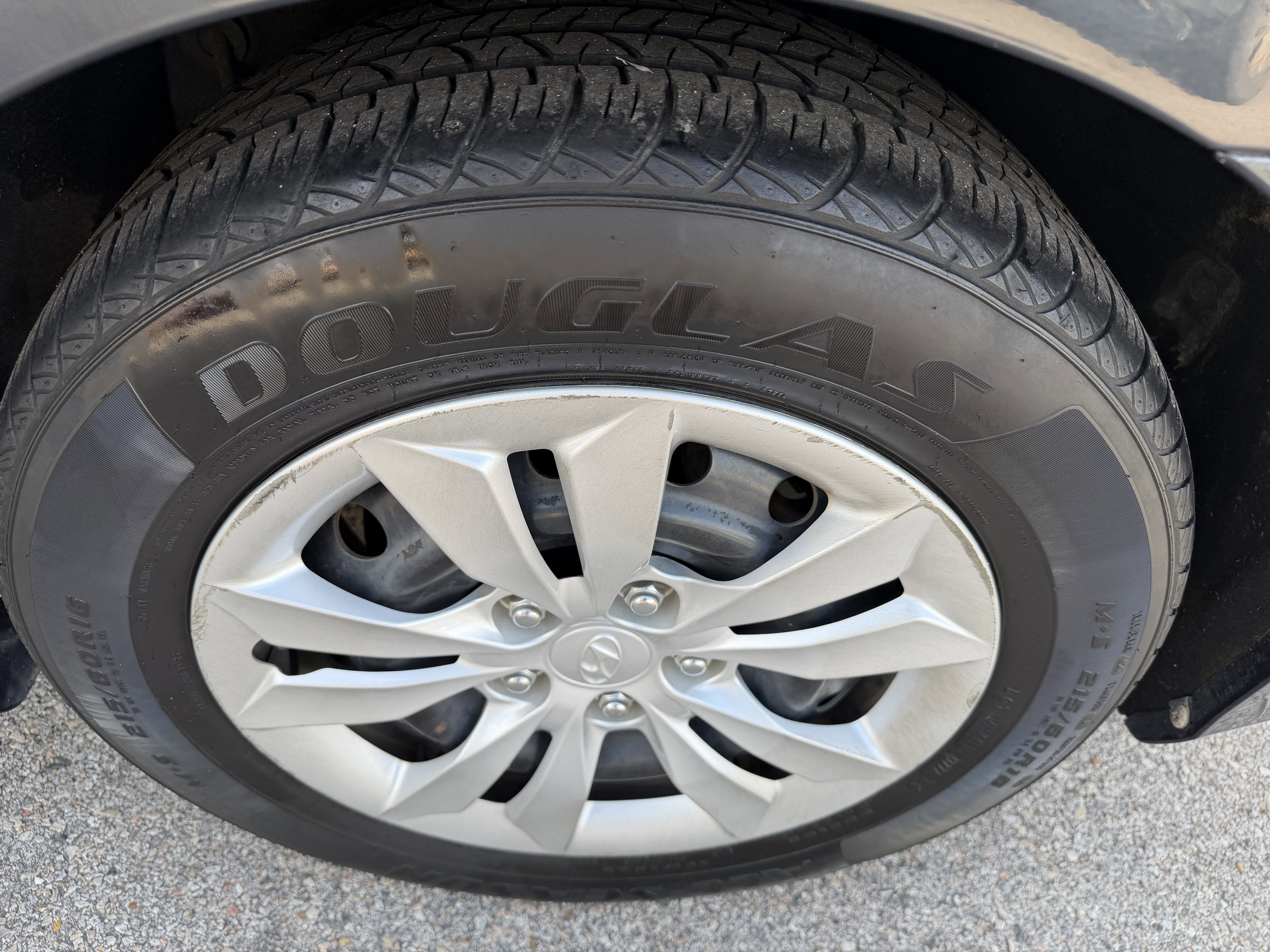 Used 2012 Hyundai Sonata GLS image 16