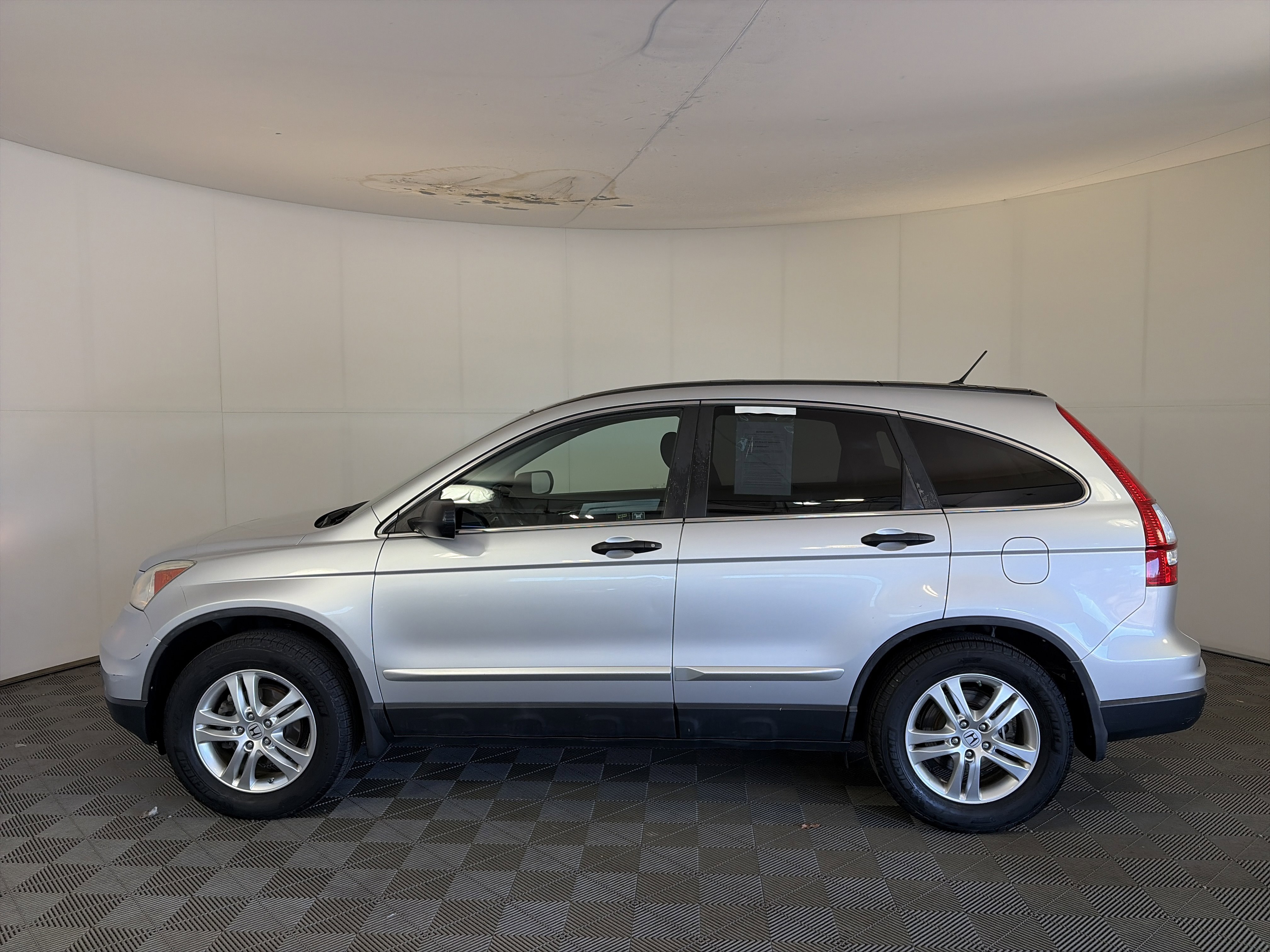 Used 2010 Honda CR-V EX image 8