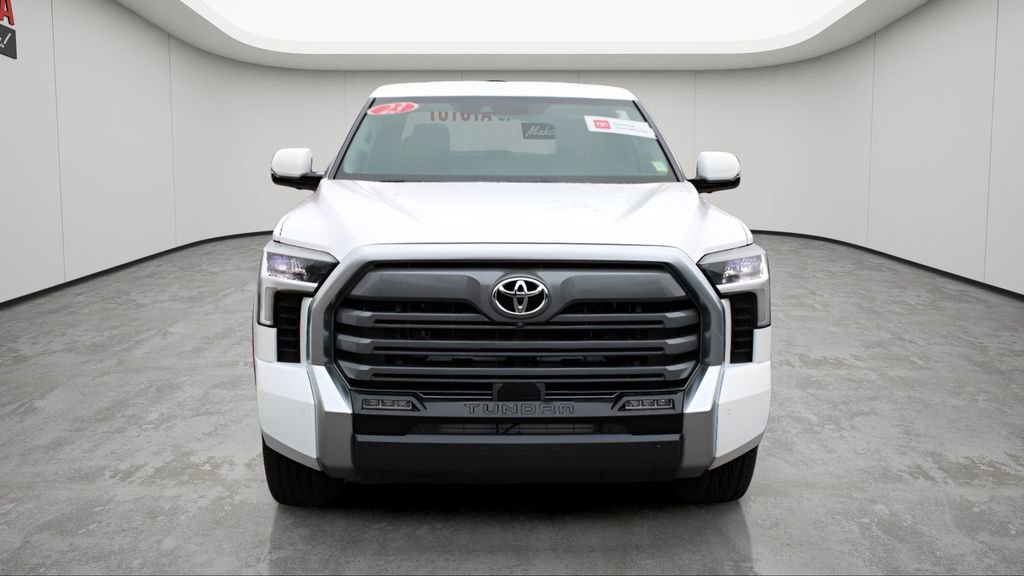 Used 2023 Toyota Tundra Limited AWD/4WD image 7