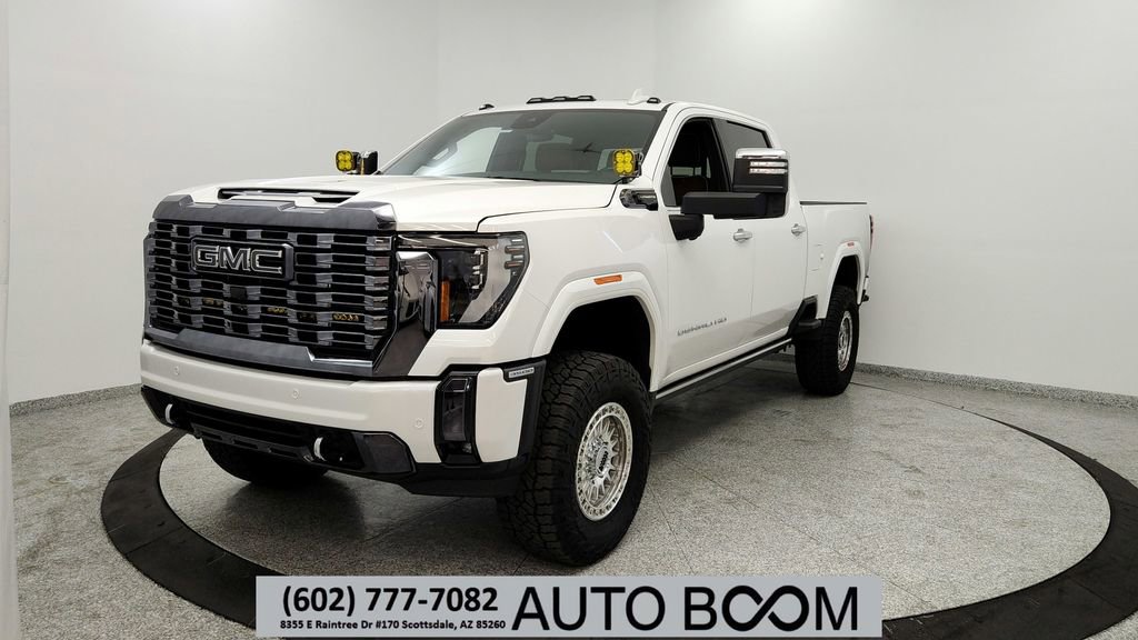 Used 2024 GMC Sierra 3500 Denali Ultimate AWD/4WD image 1