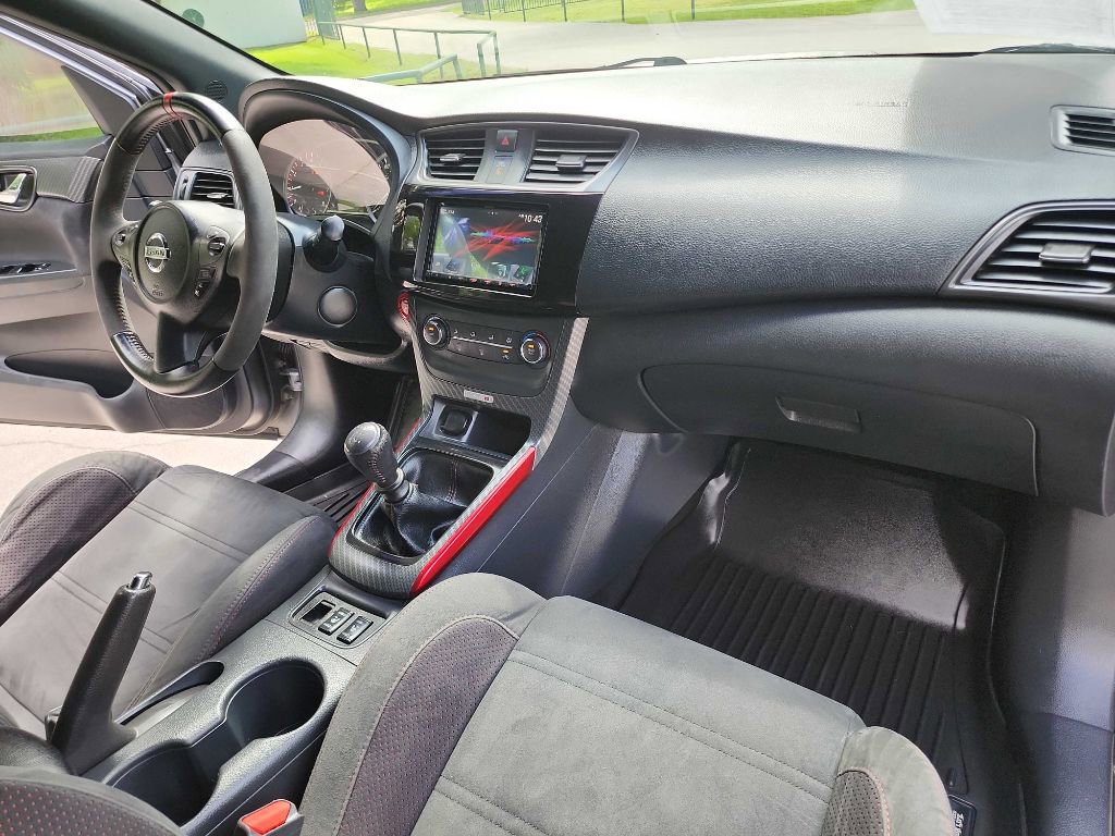 Used 2017 Nissan Sentra NISMO w/ NISMO Premium Package FWD image 37