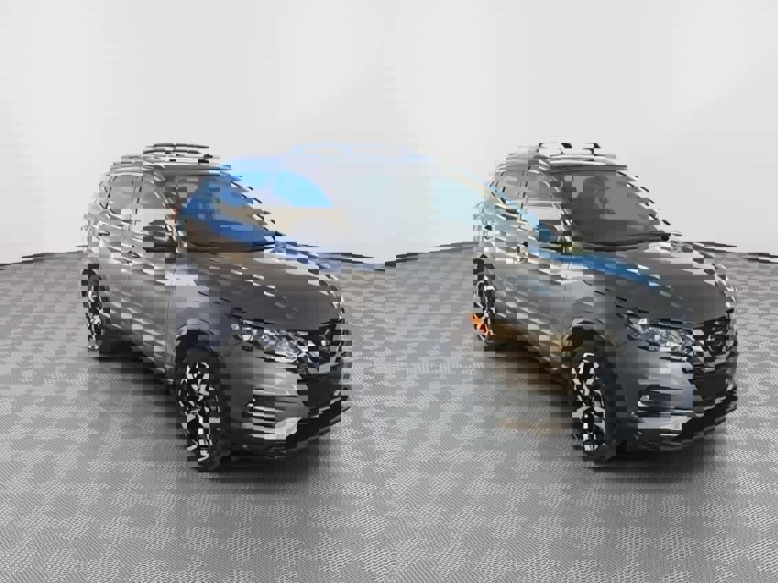 Used 2022 Nissan Rogue Sport SL image 2