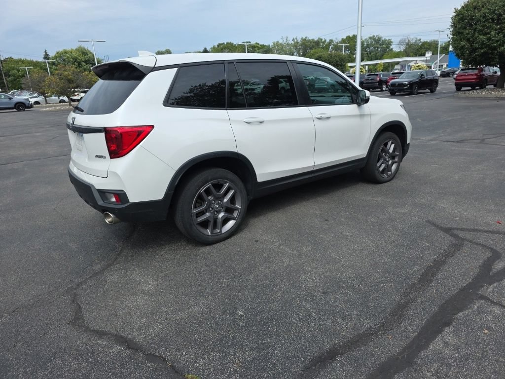 Used 2023 Honda Passport EX-L image 7