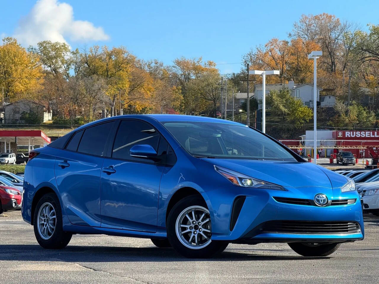 Used 2022 Toyota Prius L Eco image 1