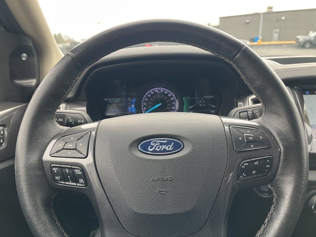 Used 2019 Ford Ranger Lariat w/ Black Appearance Package image 15