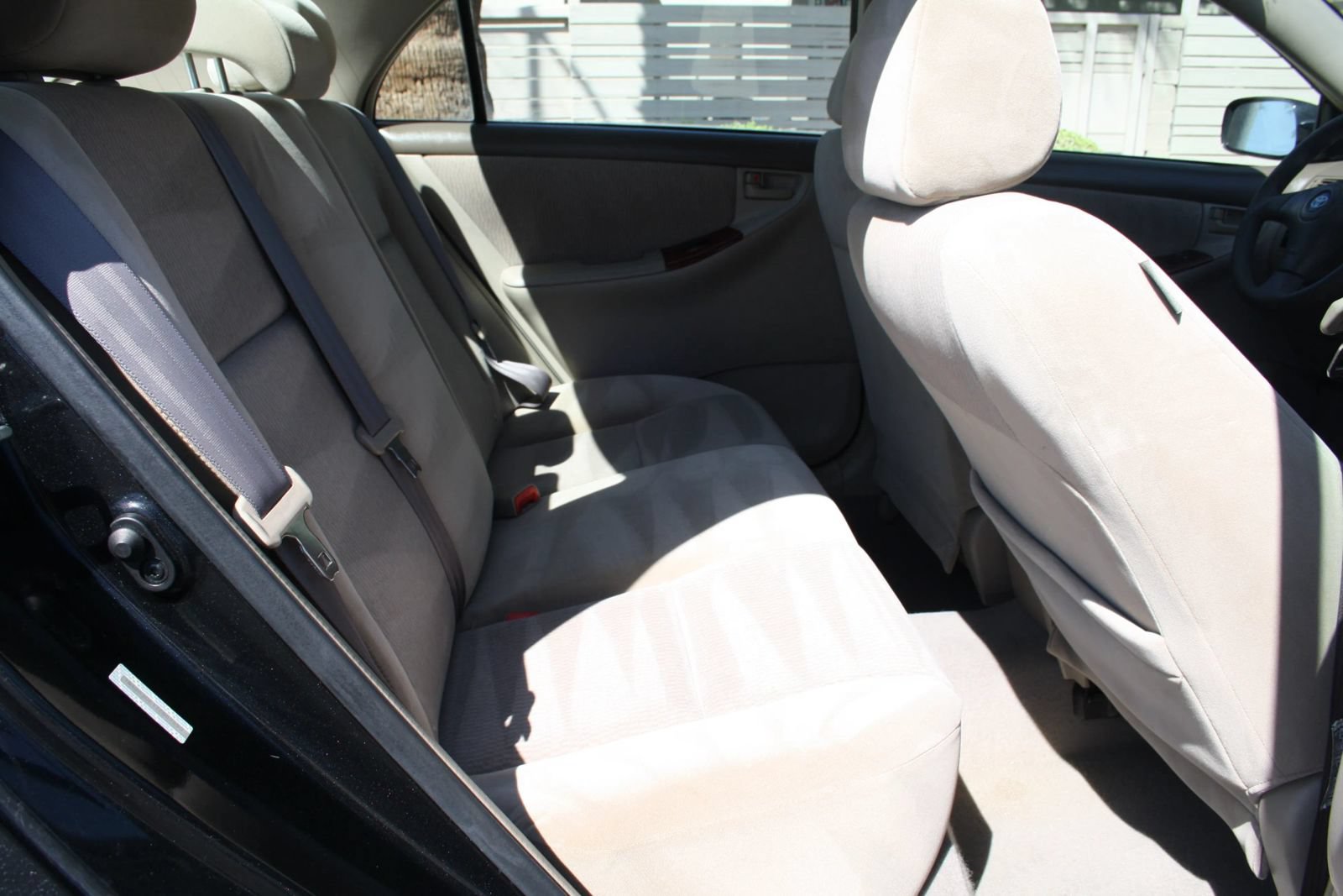 Used 2007 Toyota Corolla LE FWD image 19