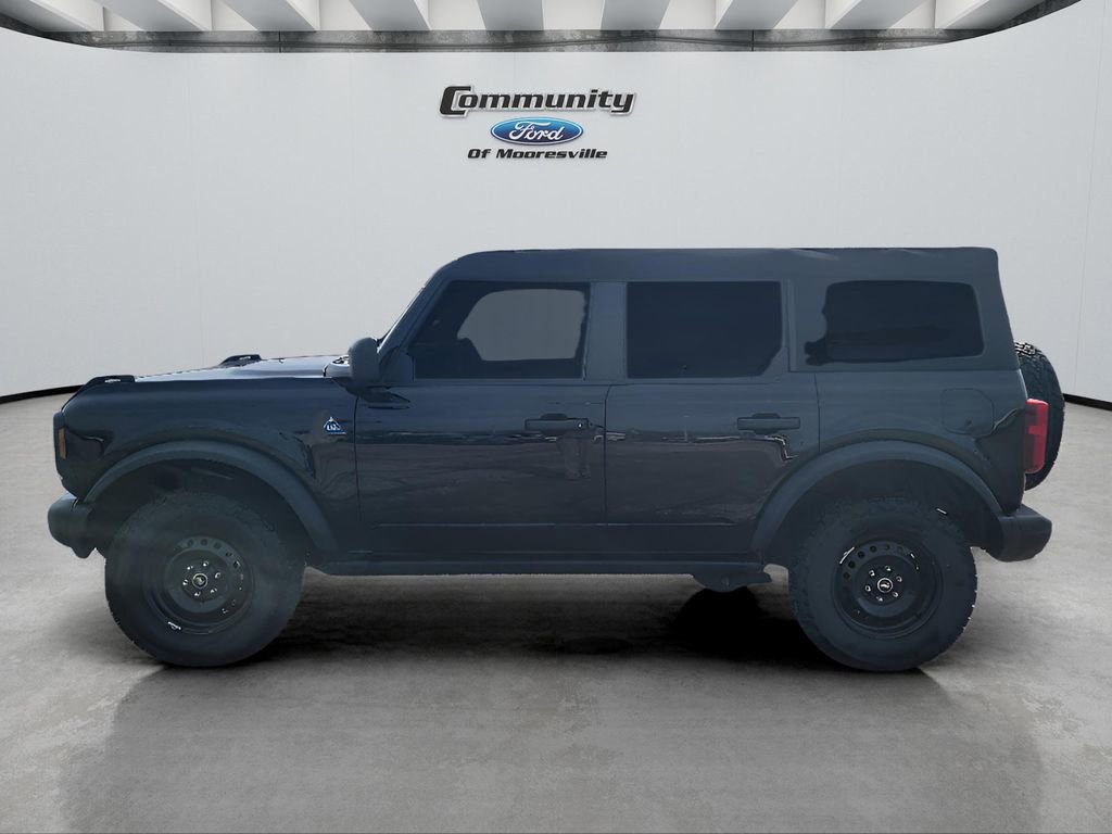 Used 2023 Ford Bronco Black Diamond image 7