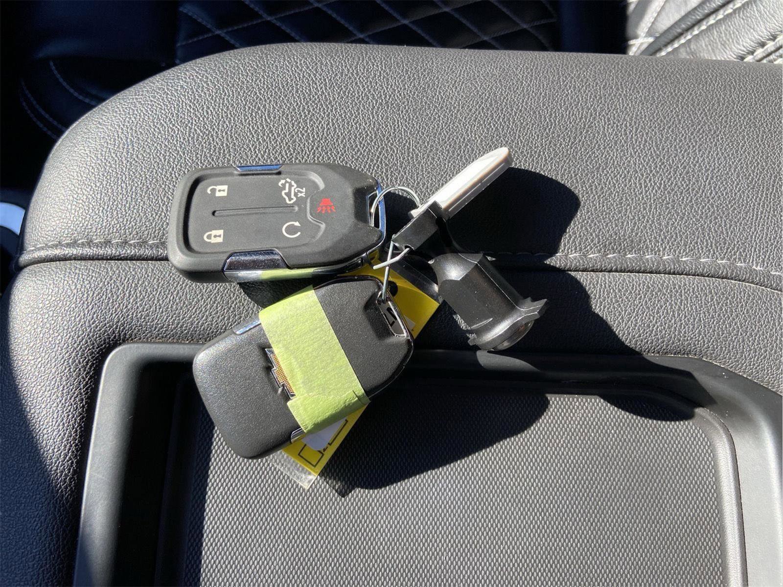 Used 2021 Chevrolet Silverado 1500 LT Trail Boss w/ Bed Protection Package image 35