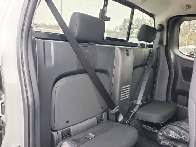 New 2026 Nissan Frontier S image 15