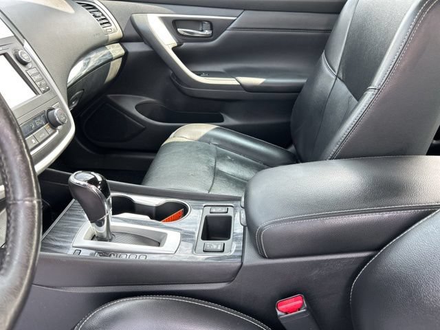 Used 2017 Nissan Altima 3.5 SL FWD image 31