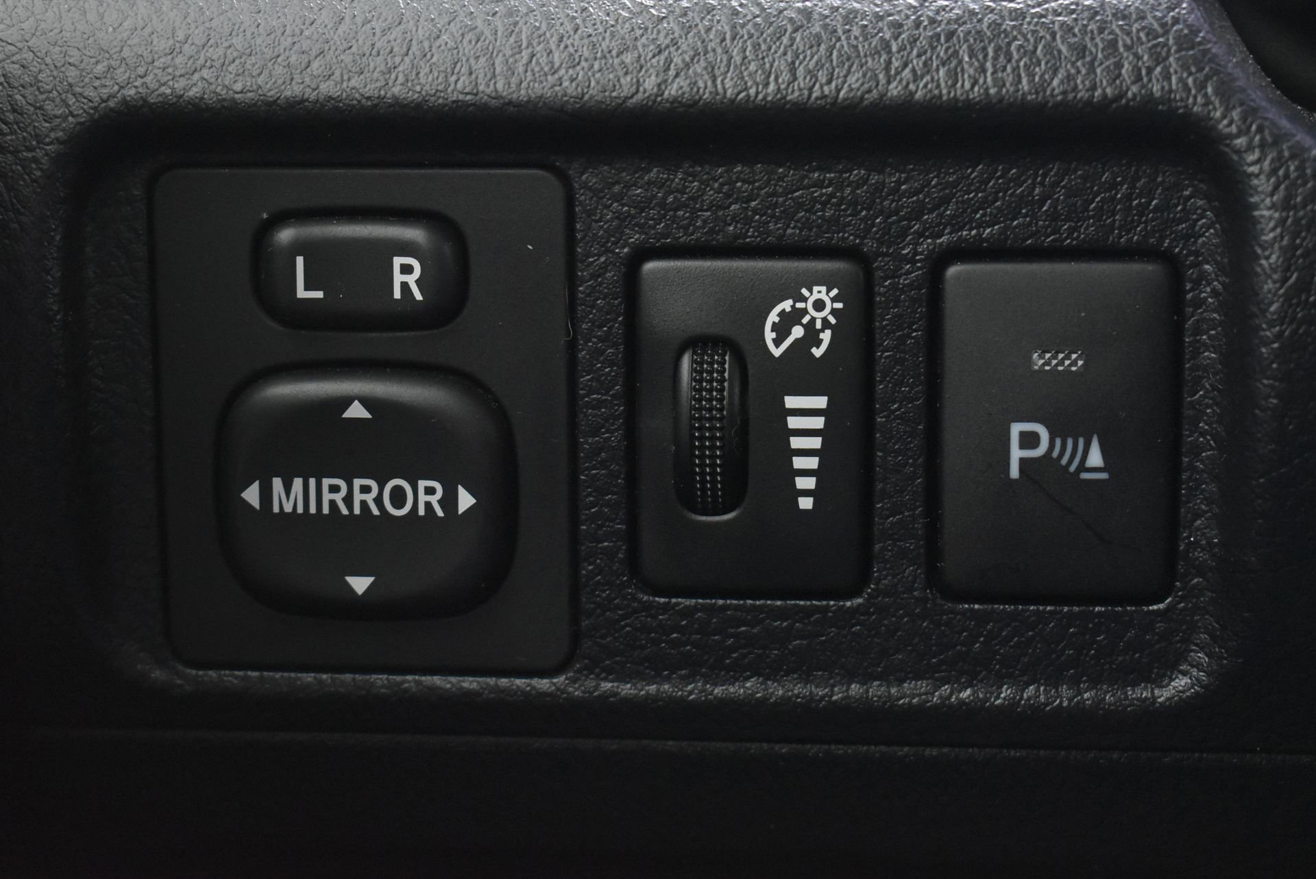 Used 2019 Toyota 4Runner Limited AWD/4WD image 20