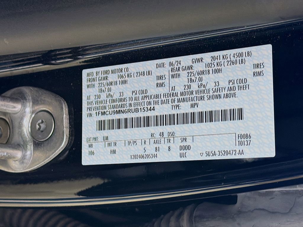 Used 2024 Ford Escape ST-Line w/ Tech Pack #1 AWD/4WD image 38