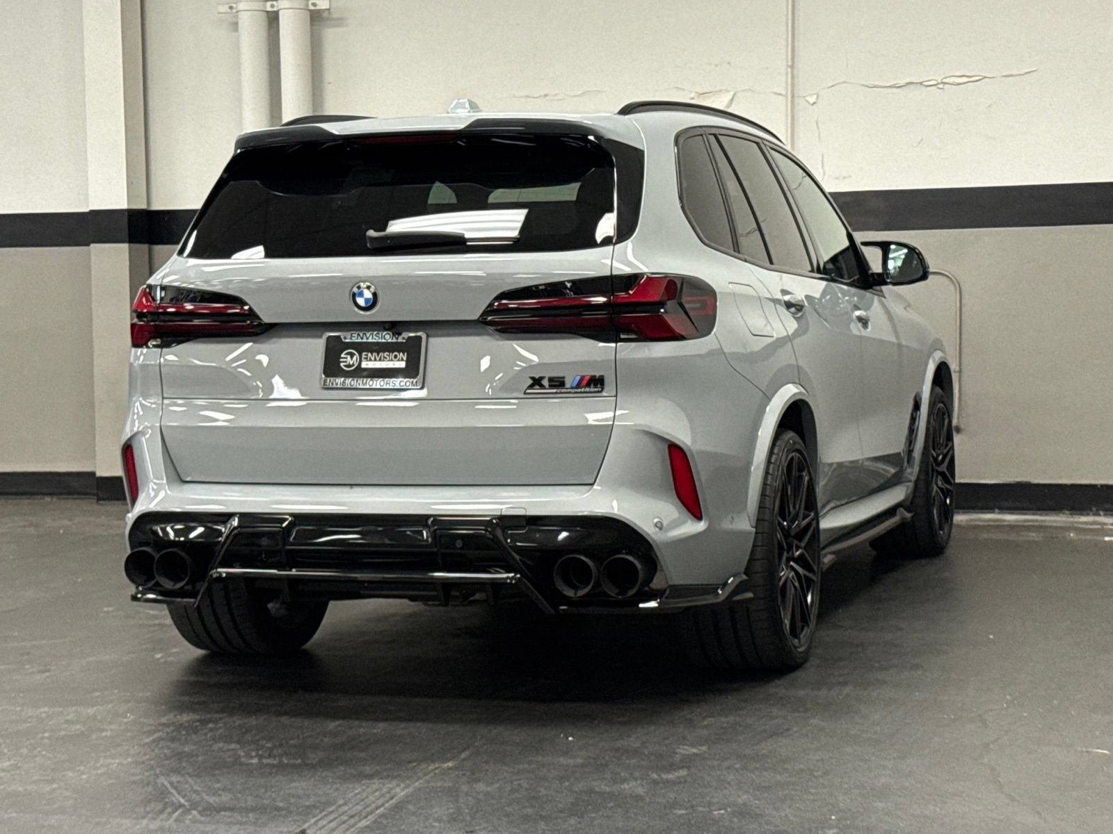 Used 2024 BMW X5 M Competition w/ Executive Package AWD/4WD image 10