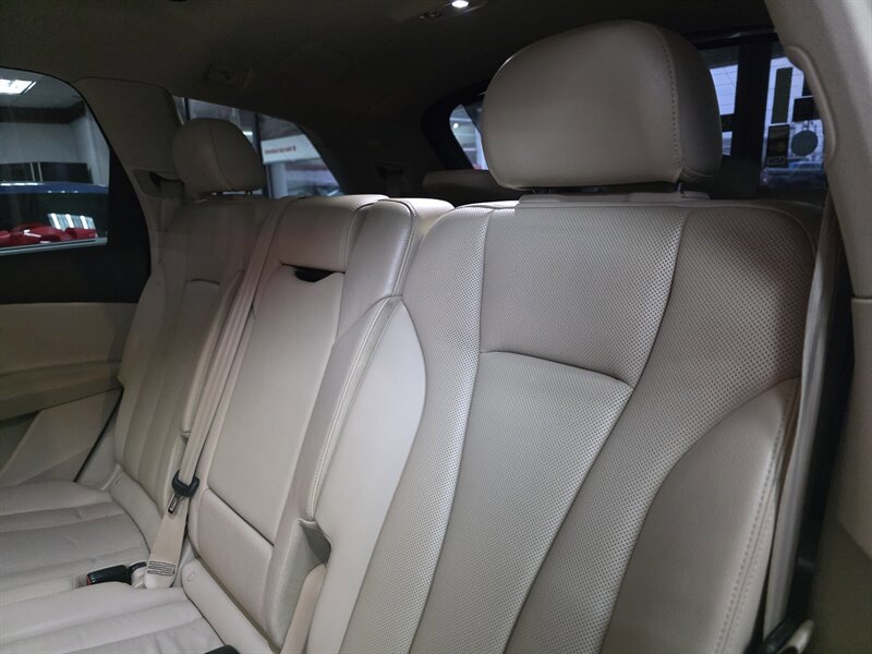 Used 2017 Audi Q7 3.0T Premium Plus w/ Premium Plus Package image 23